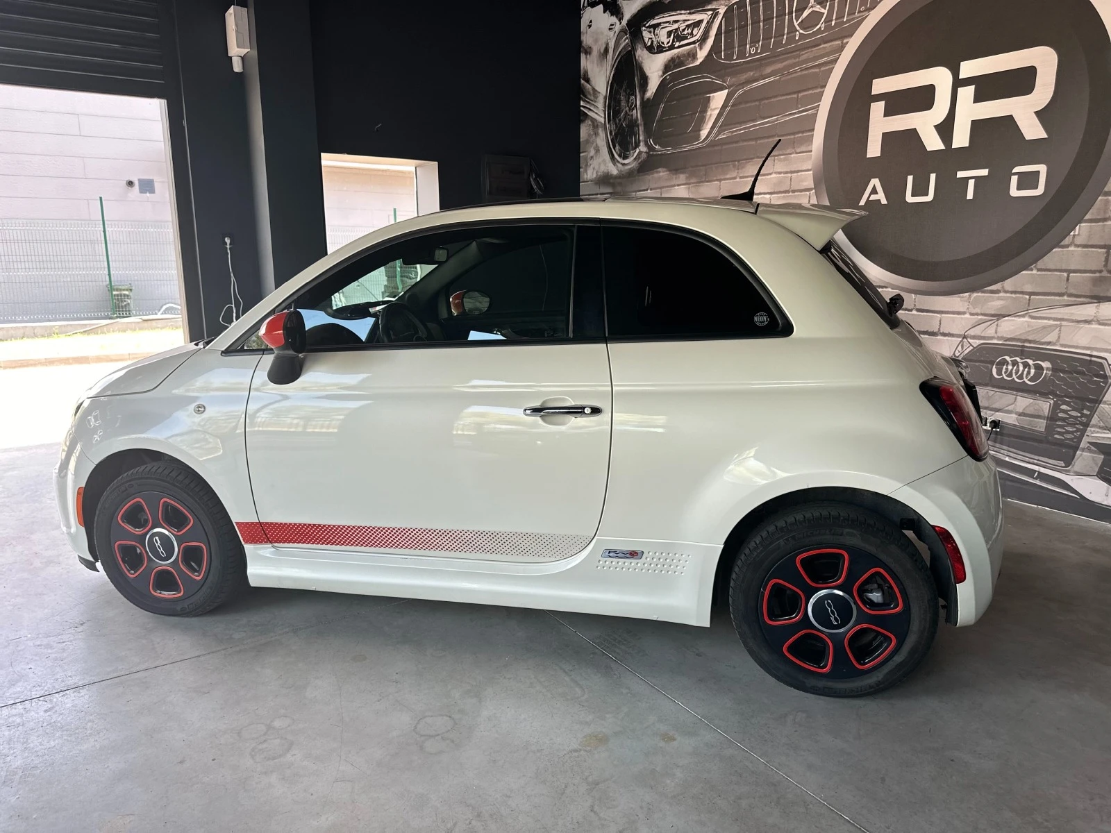 Fiat 500 500e California - изображение 4