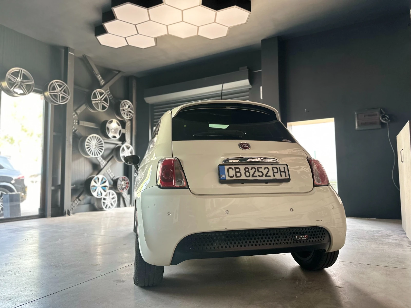 Fiat 500 500e California - изображение 5