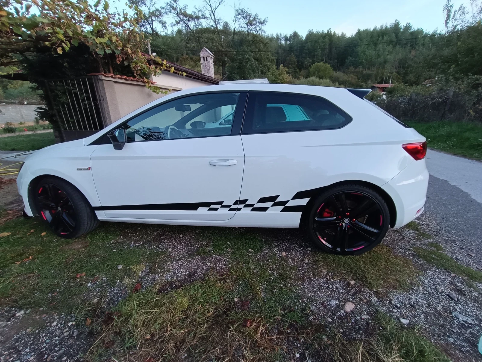 Seat Leon CUPRA 310 к.с.-LIMITED EDITION  - изображение 4