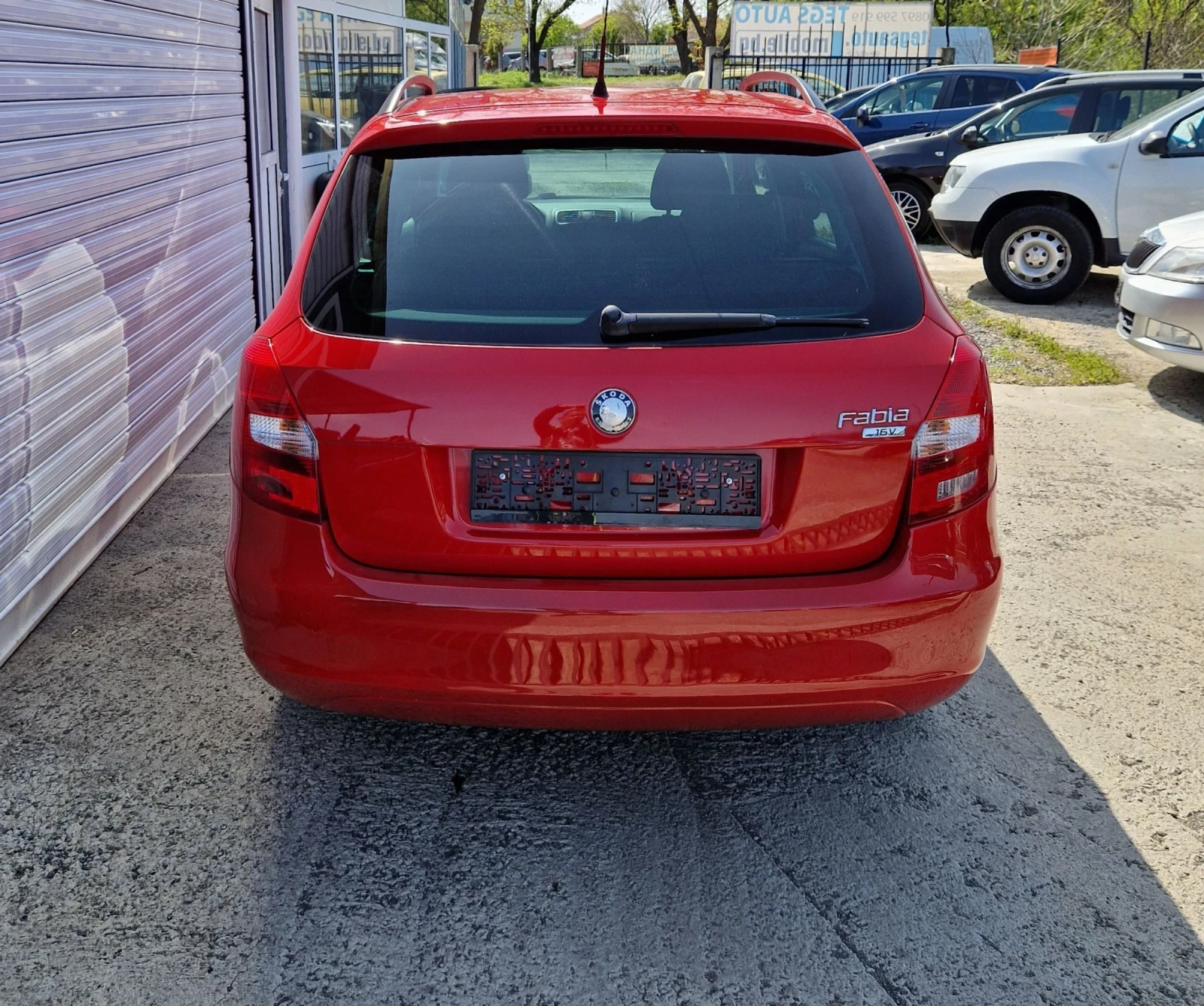 Skoda Fabia 1.4i 86к.с - изображение 5