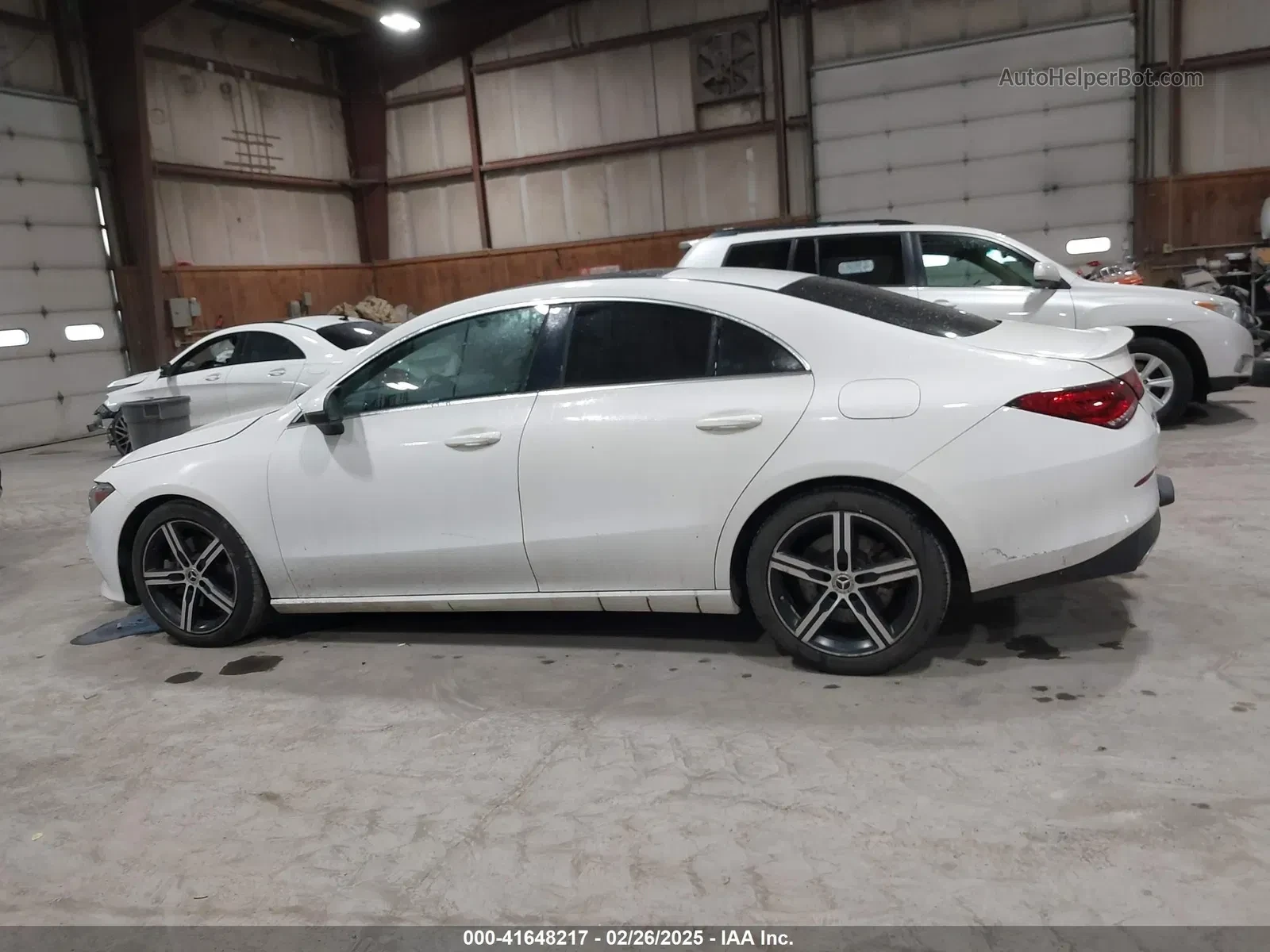 Mercedes-Benz CLA 250  - изображение 9