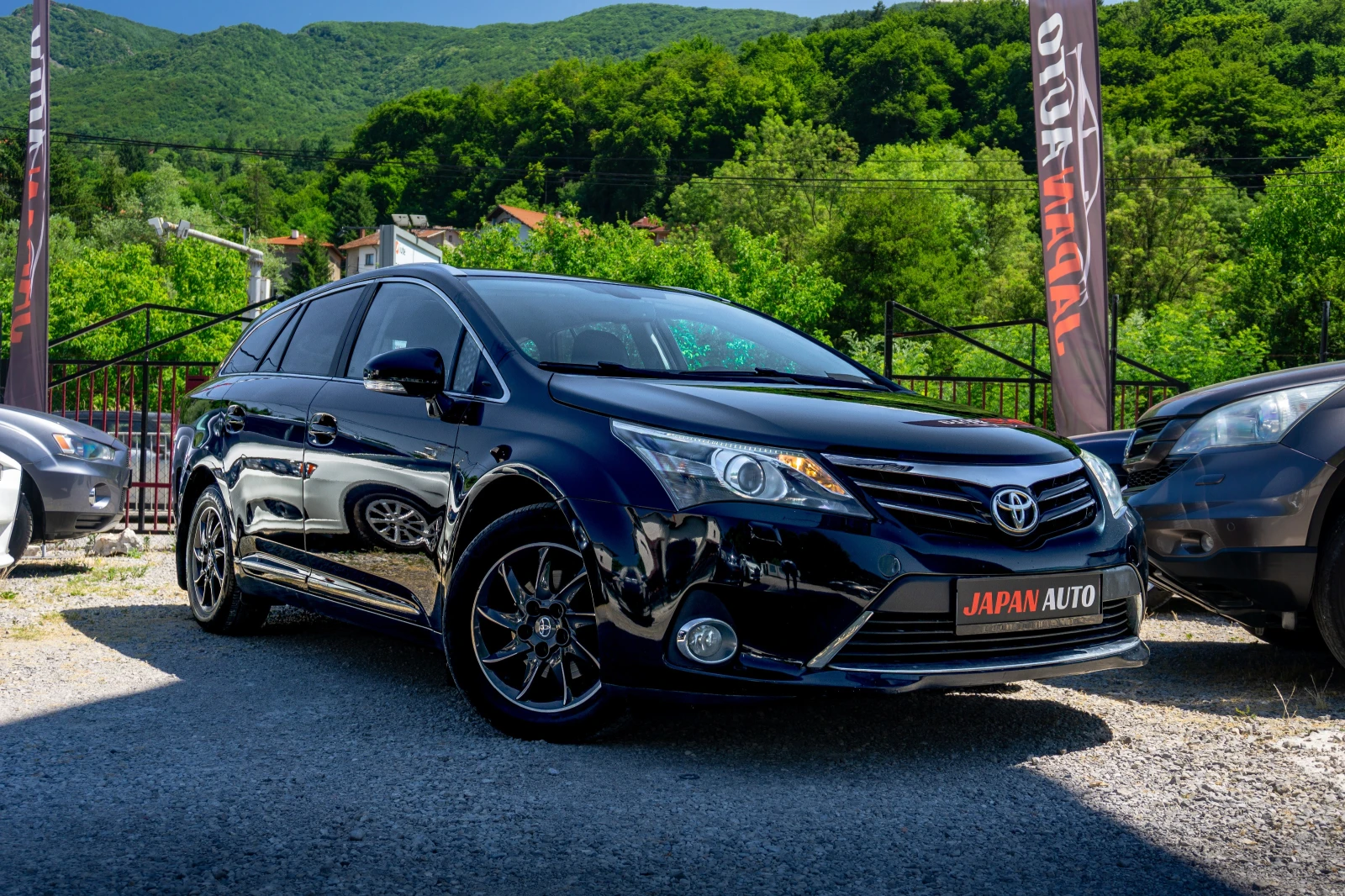 Toyota Avensis 2.0 D-4D С Гаранция! Facelift! Кожа, подгрев, нави - изображение 2