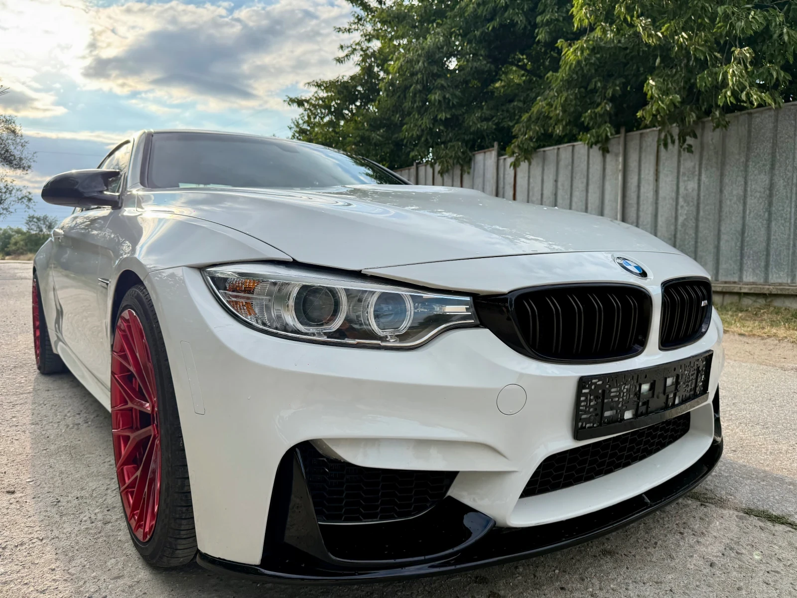 BMW M4  - изображение 5