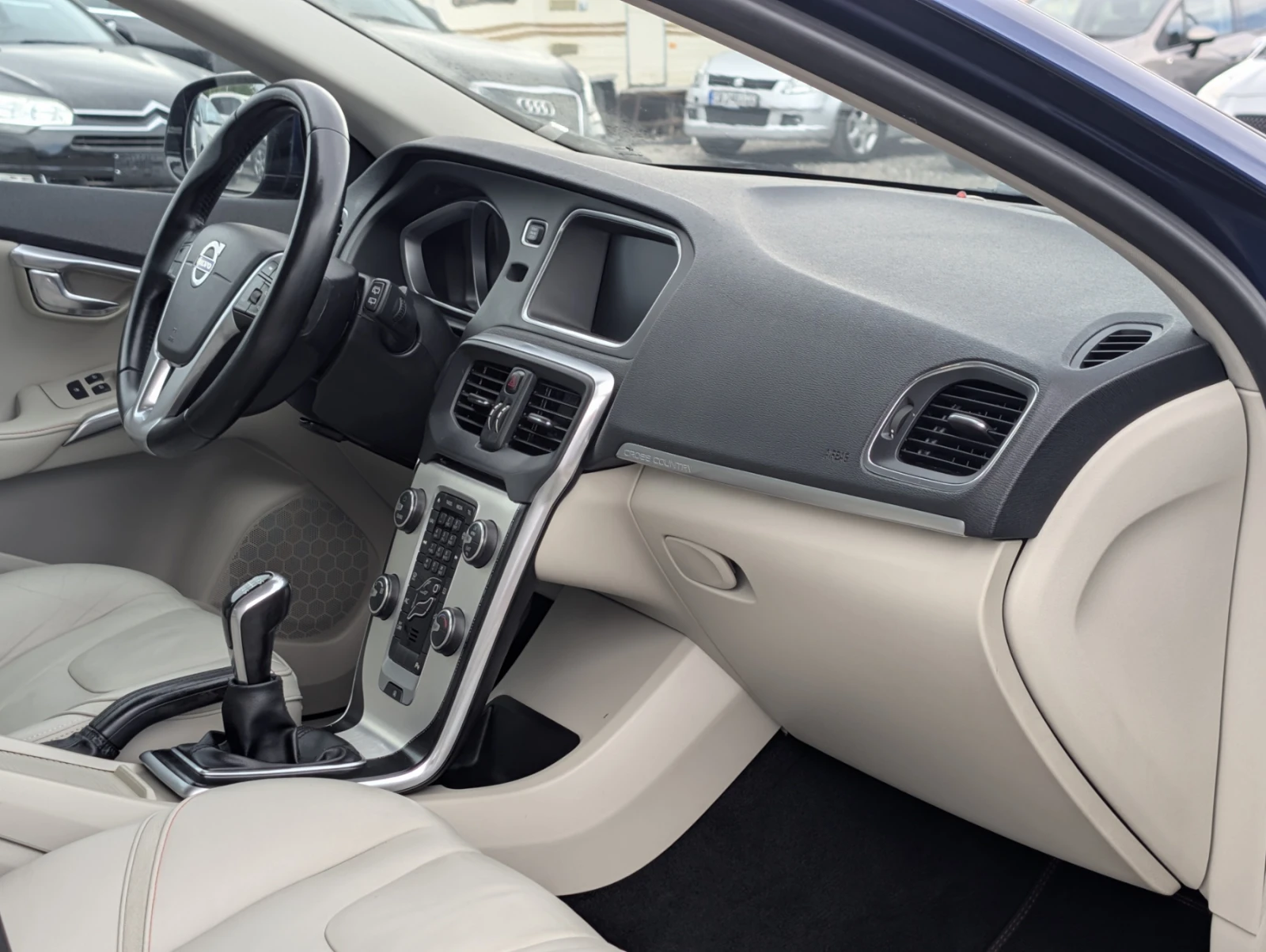 Volvo V40 Cross Country -Ocean Race---  | Mobile.bg   11