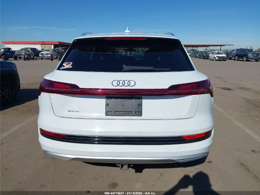 Audi E-Tron ОБДУХВАНЕ* ПОДГРЕВ* AMBIENT* HEAD-UP* Bang & Olufs - изображение 6