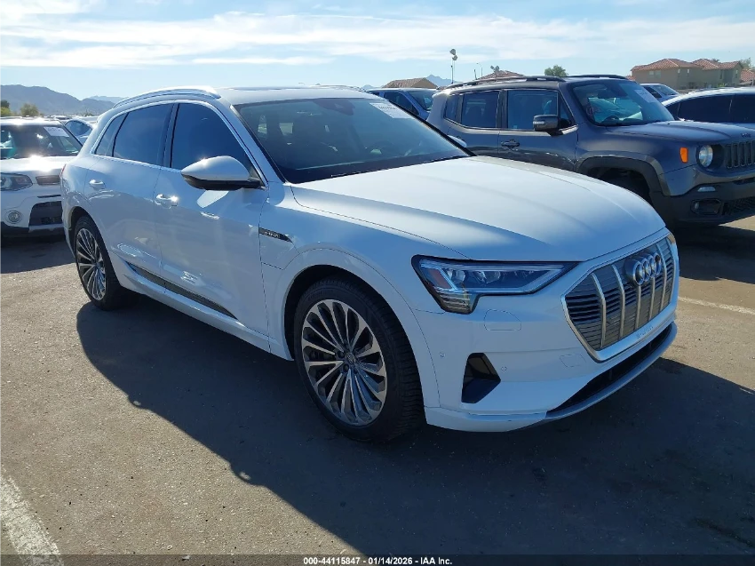 Audi E-Tron ���������* �������* AMBIENT* HEAD-UP* Bang & Olufs | Mobile.bg � ����������� 1