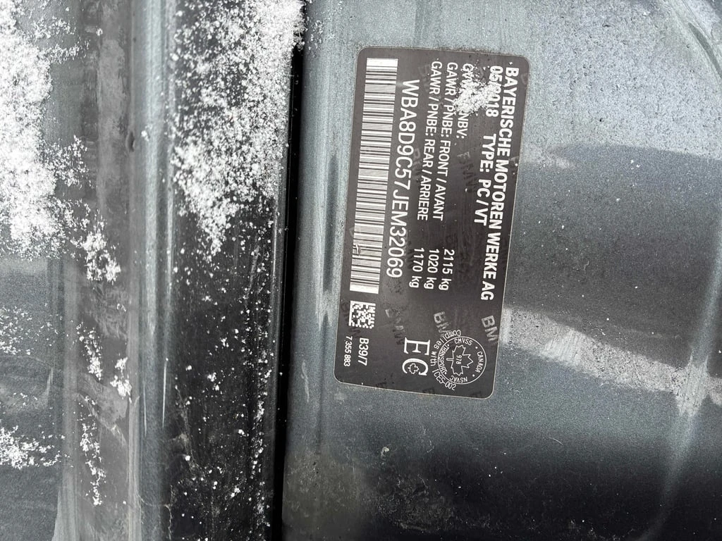 BMW 330 330i xDrive  CARFAX | Mobile.bg � ����������� 12