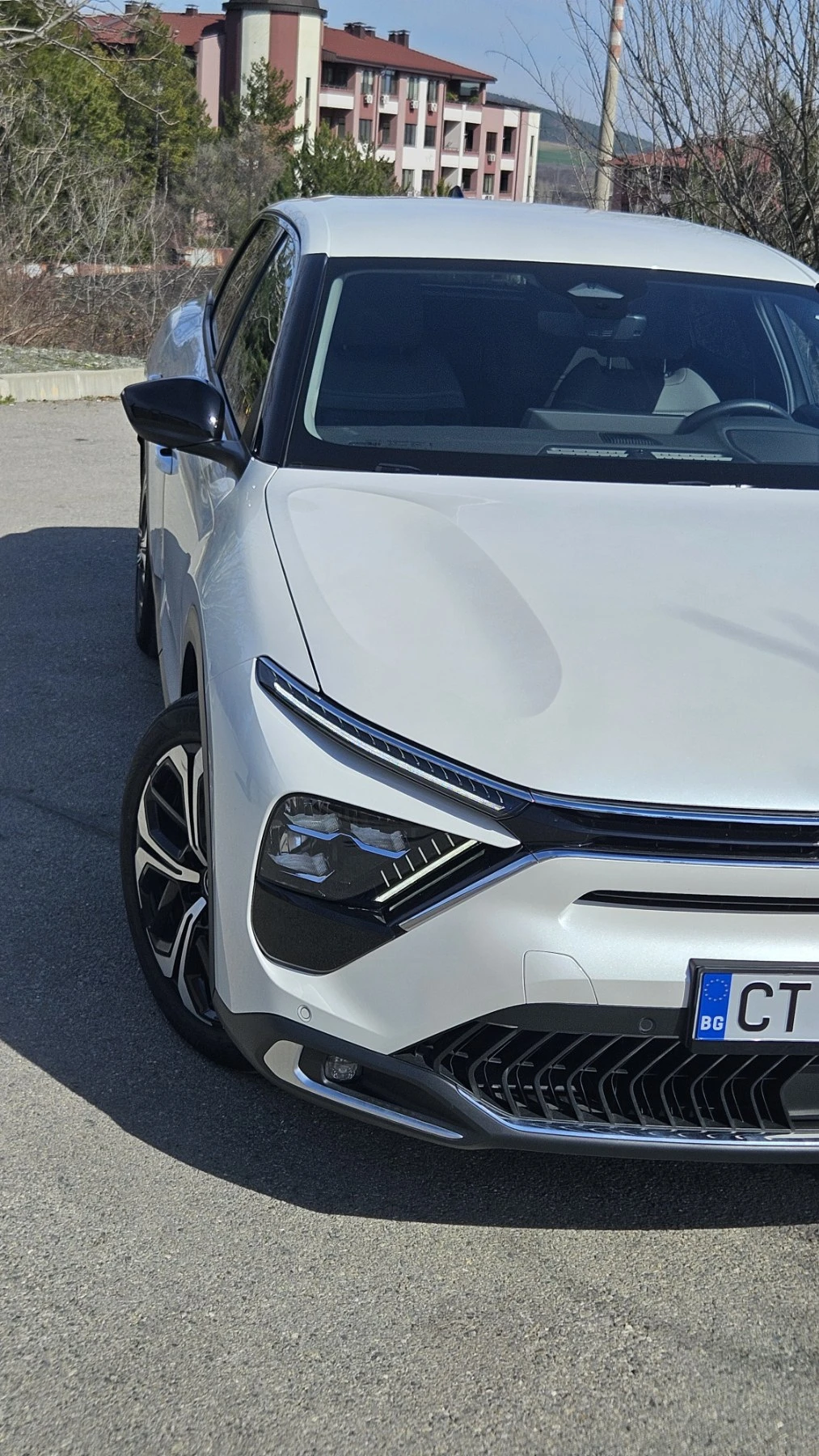 Citroen C5X 5800 км | Официална гаранция към Ситроен | FULL , снимка 16 - Автомобили и джипове - 53512815