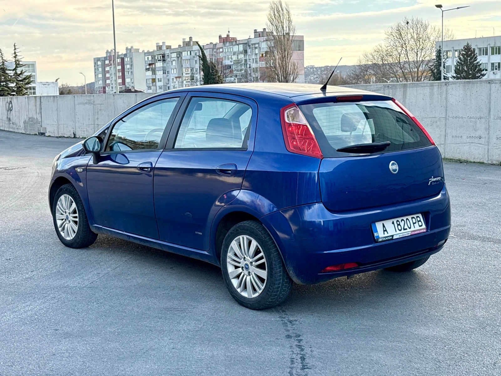 Fiat Punto 1.4  - изображение 4