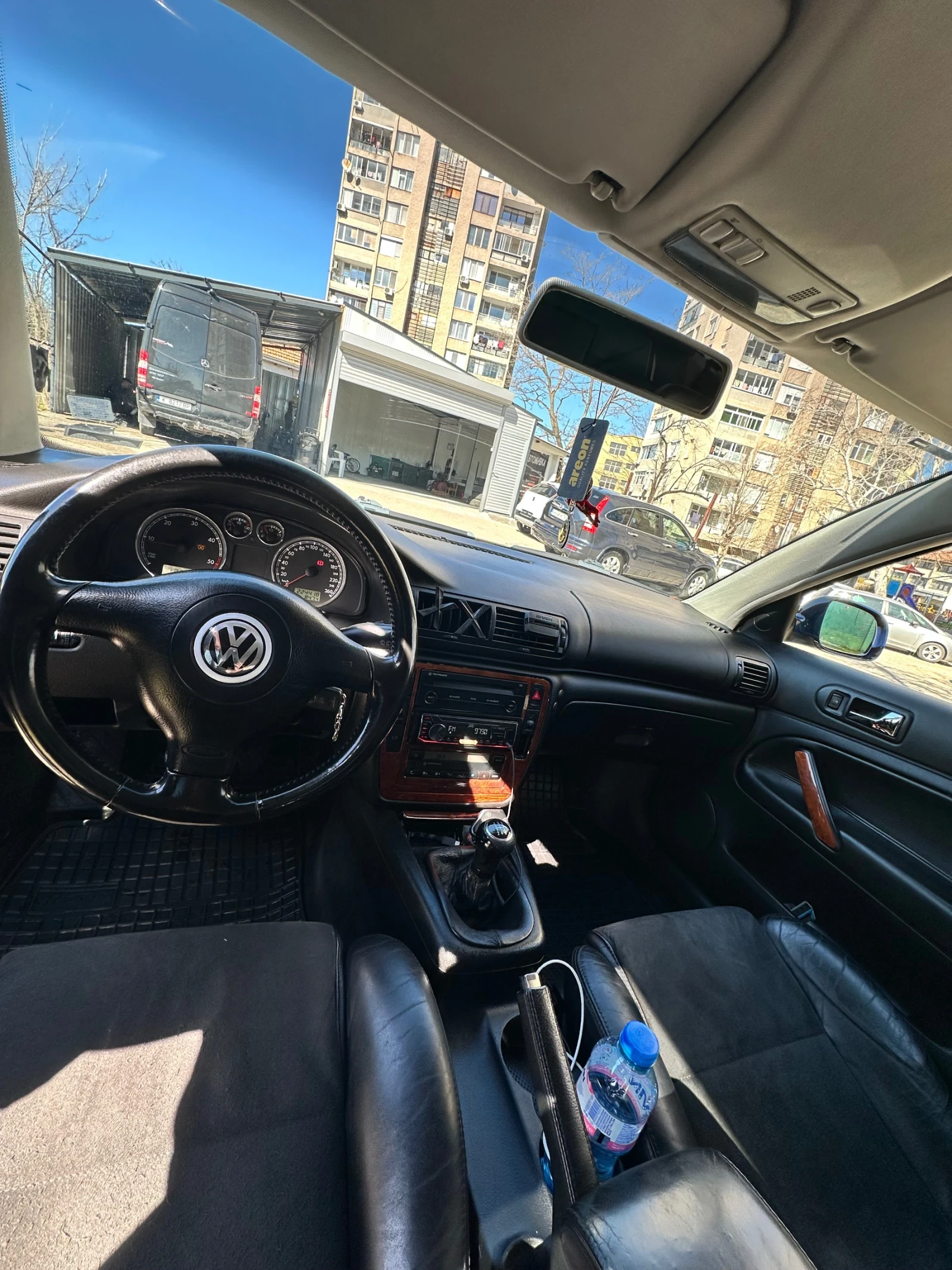 VW Passat, снимка 8 - Автомобили и джипове - 53787004