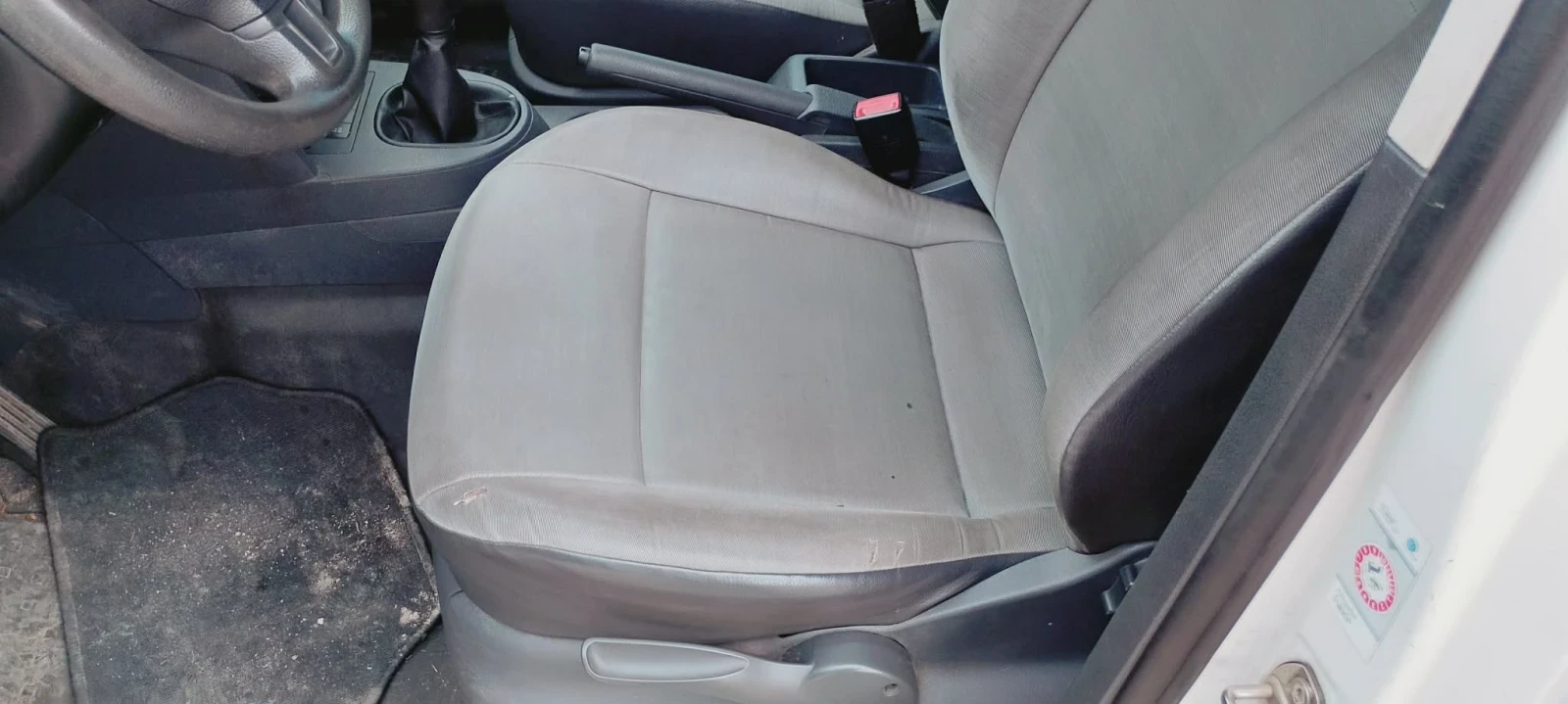 VW Caddy 102кс Навигация климатроник теглич, снимка 11 - Автомобили и джипове - 54530123