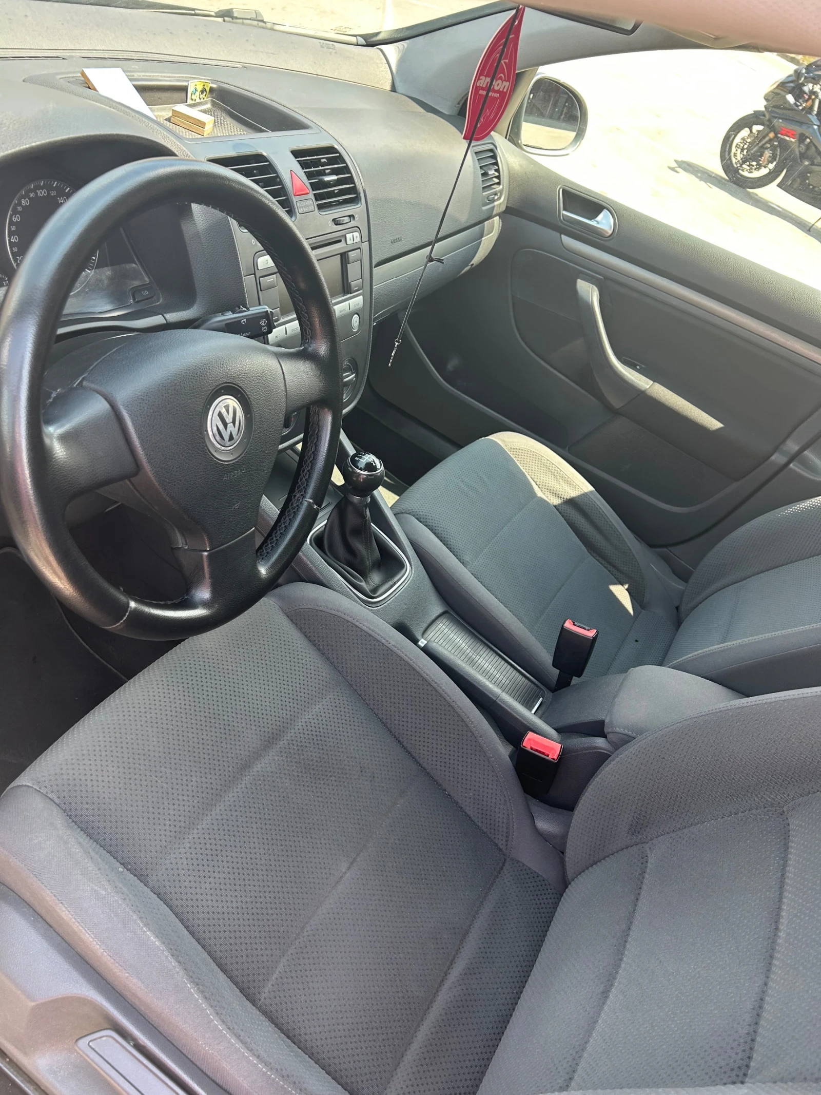 VW Golf, снимка 11 - Автомобили и джипове - 55341252