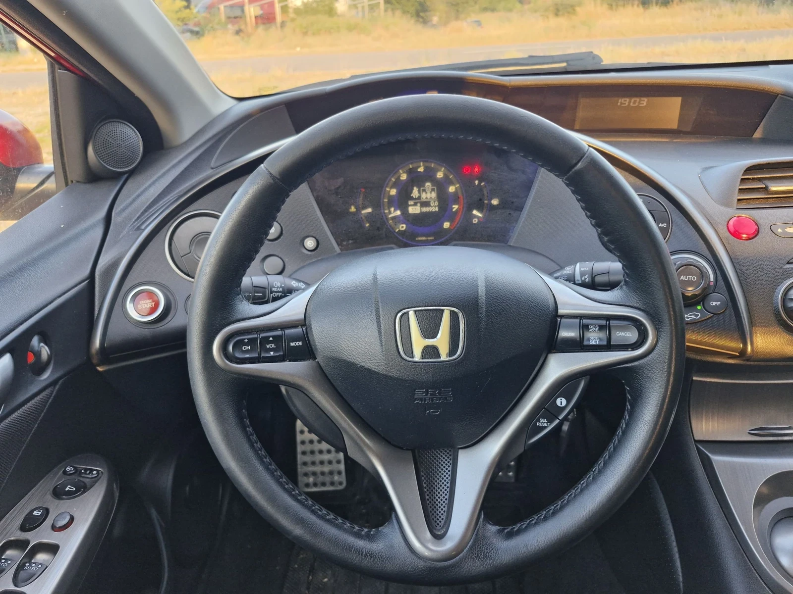 Honda Civic 1.4 бензин и газ 99к.с. , снимка 11 - Автомобили и джипове - 55450105