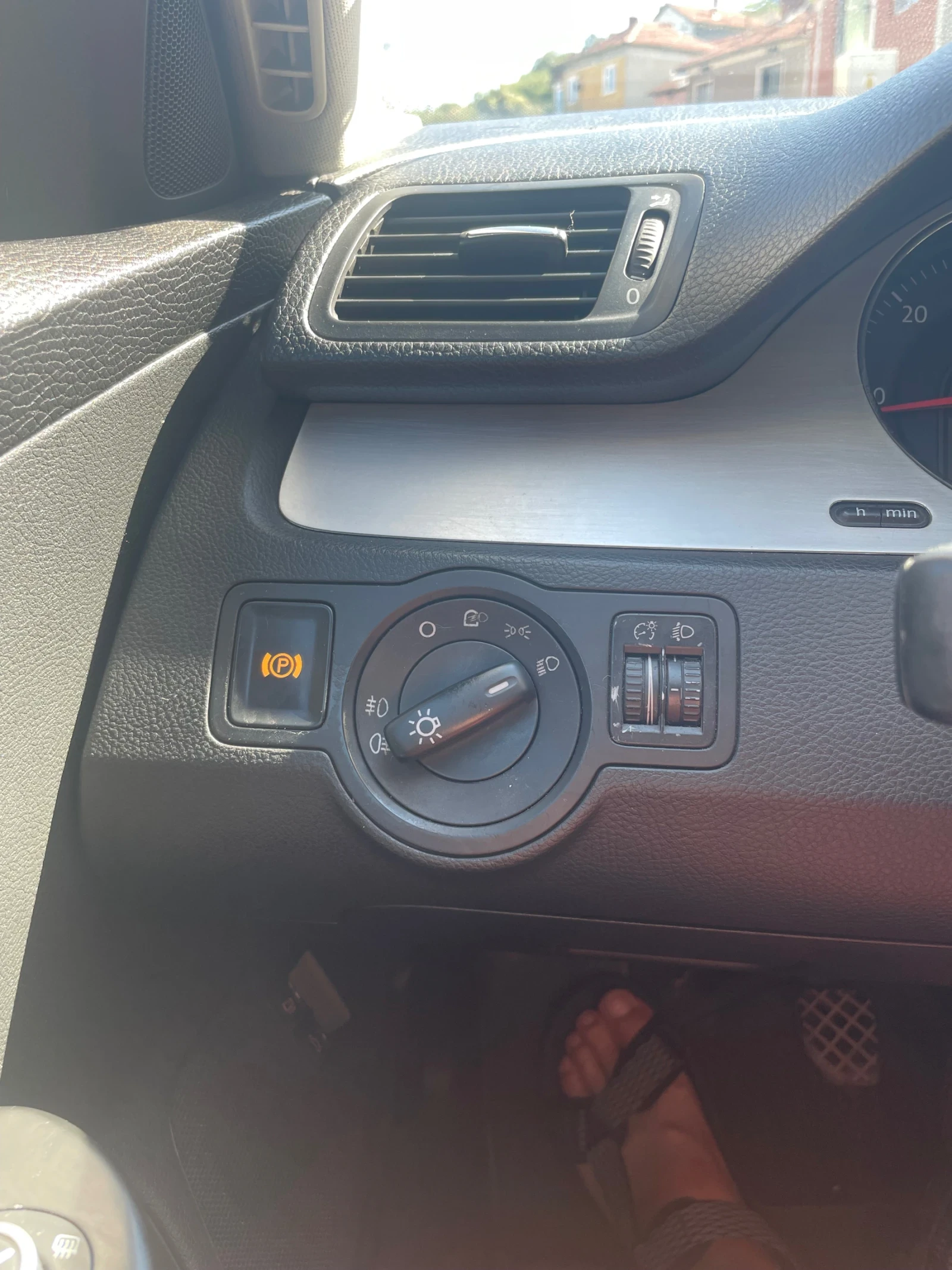 VW Passat, снимка 6 - Автомобили и джипове - 55799884