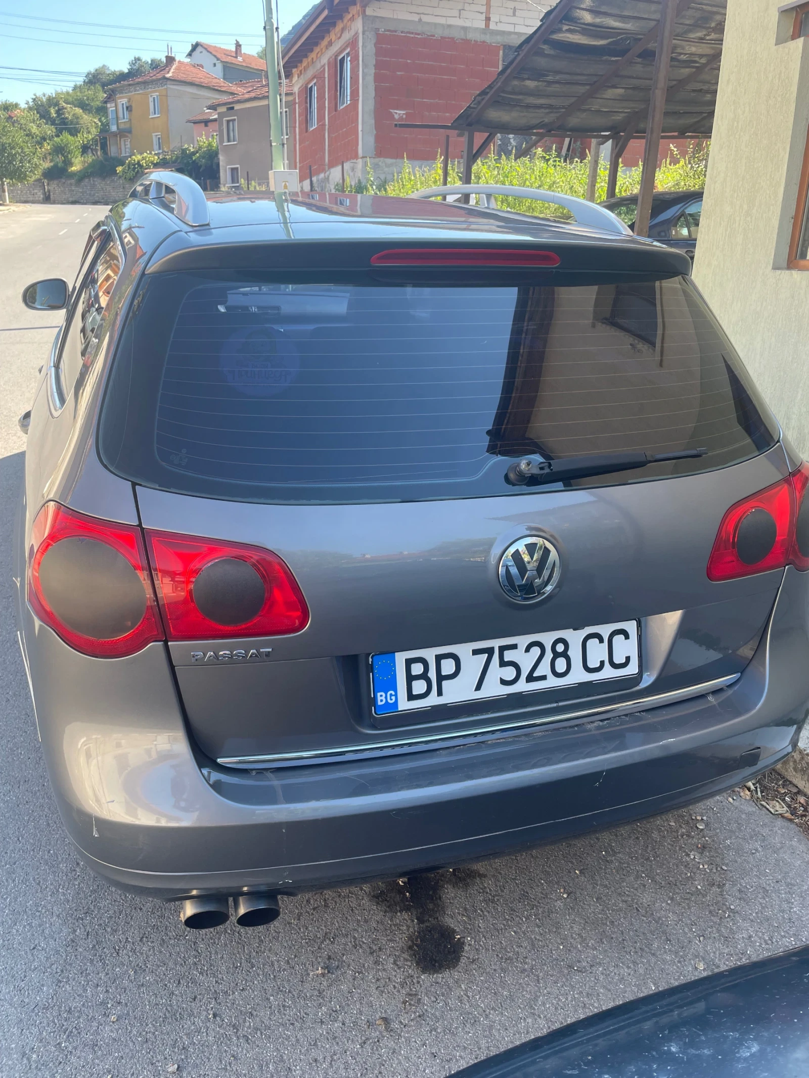 VW Passat