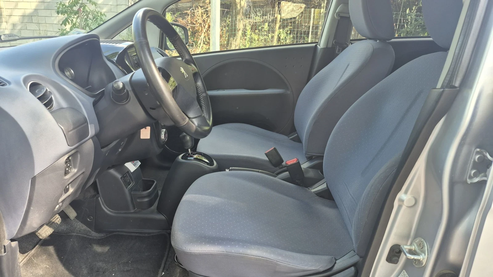 Peugeot iOn ����������� | Mobile.bg � ����������� 10