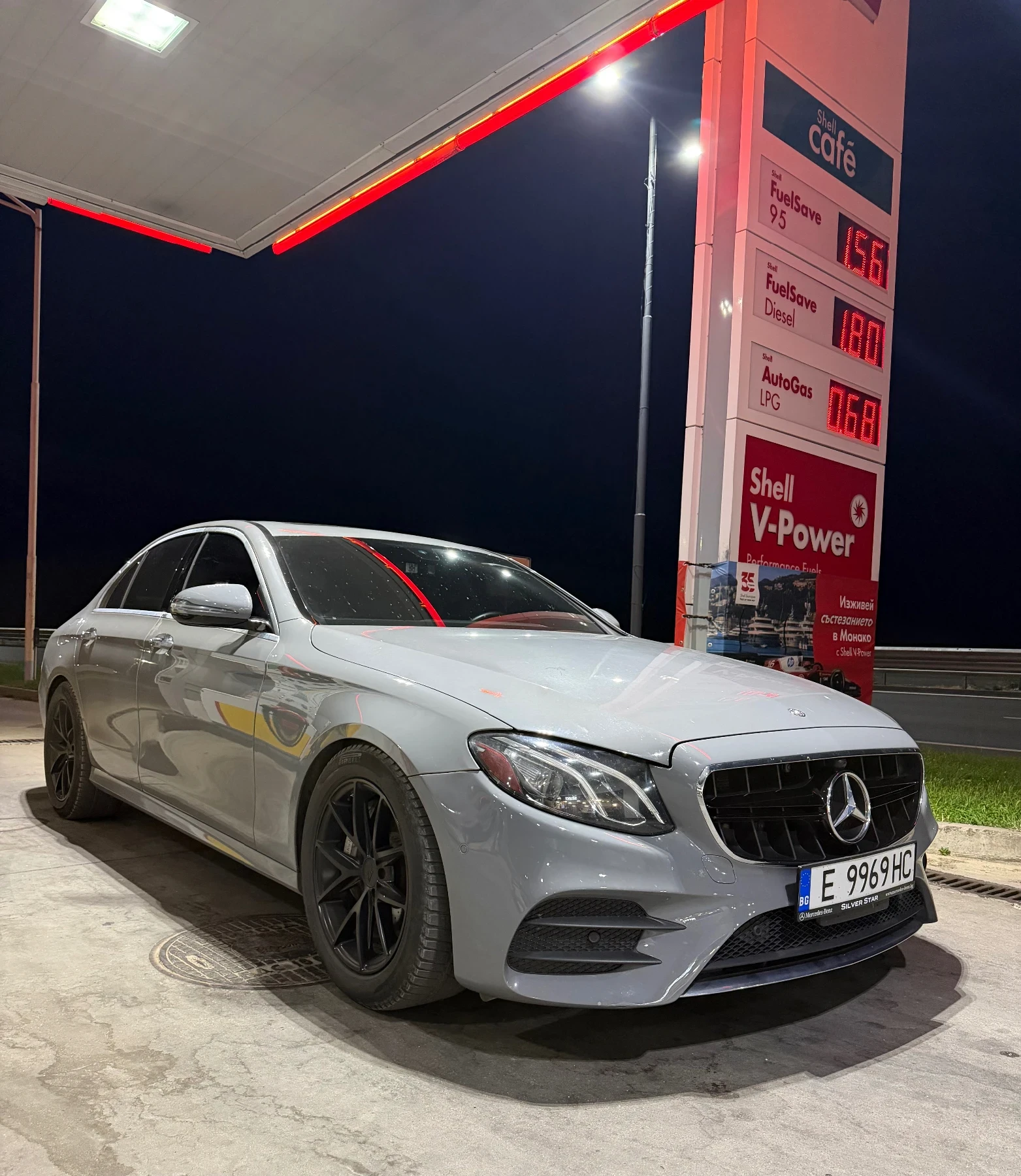 Mercedes-Benz E 300 Уникален! Nardo Grey