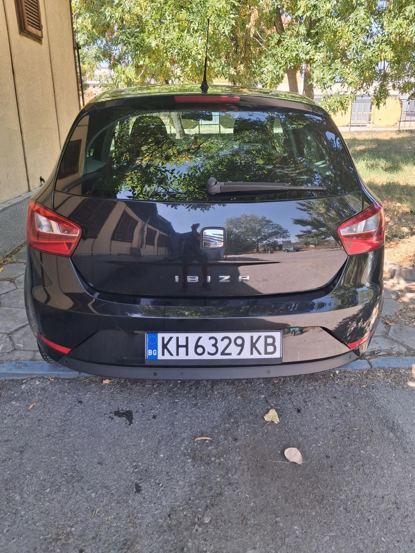 Seat Ibiza 1.6, снимка 4 - Автомобили и джипове - 56028548