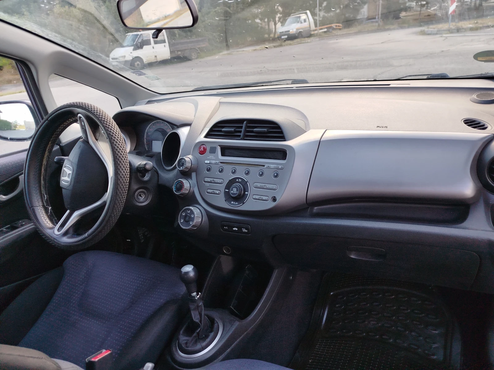 Honda Jazz, снимка 7 - Автомобили и джипове - 56235408