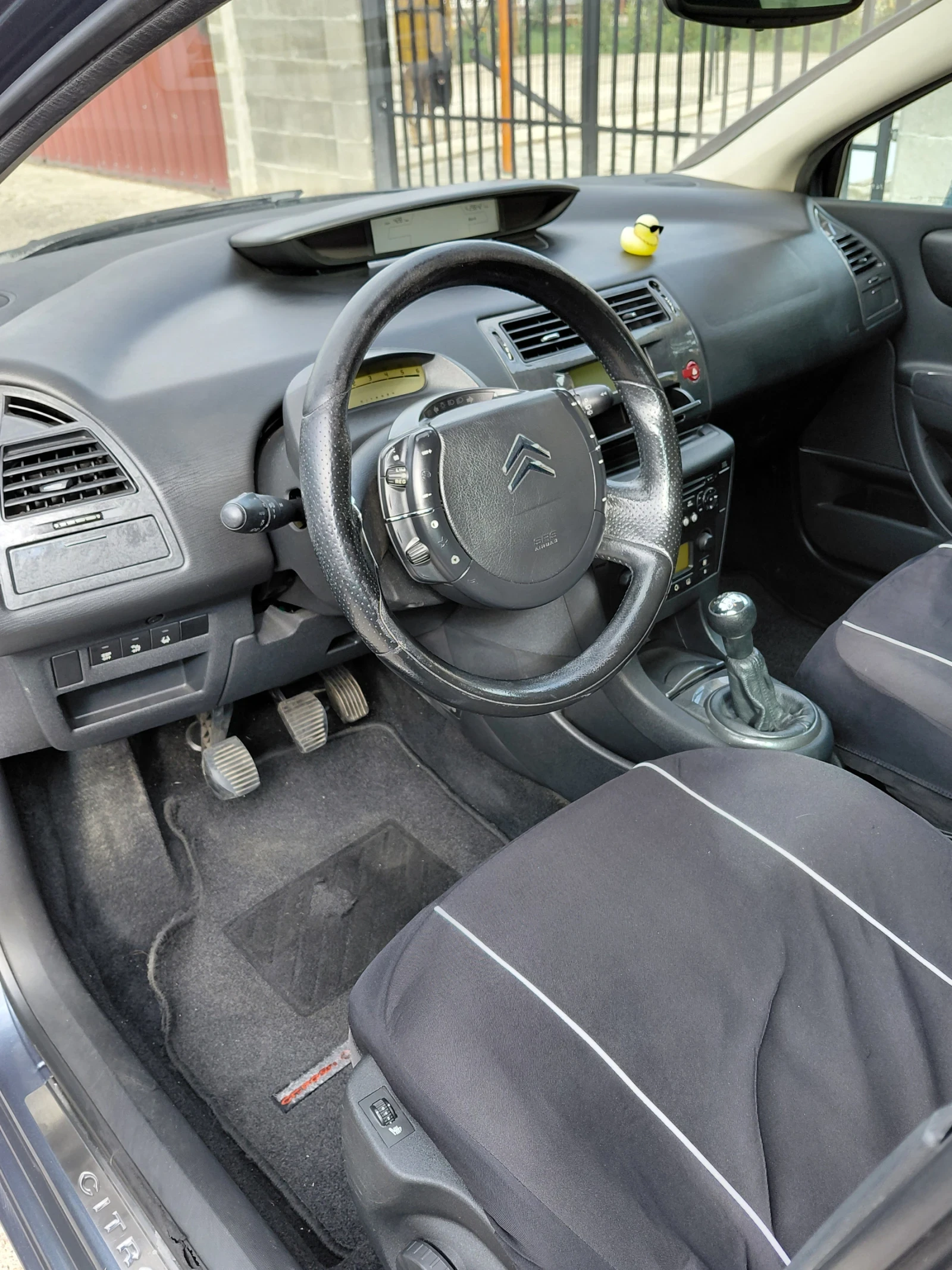 Citroen C4, снимка 9 - Автомобили и джипове - 56257537