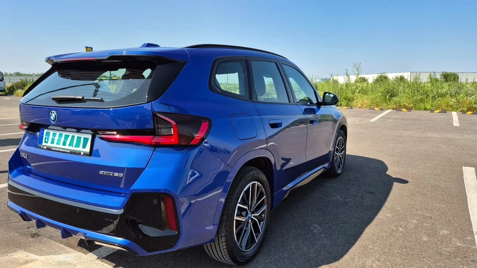 BMW iX1 Mpaket!! 204кс!!!, снимка 5 - Автомобили и джипове - 56260461