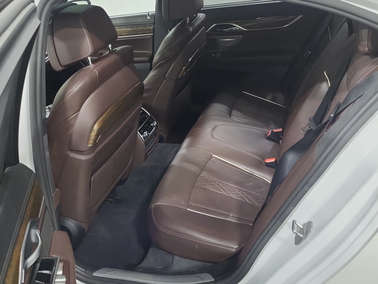 BMW 750 i Xdrive | Mobile.bg � ����������� 10