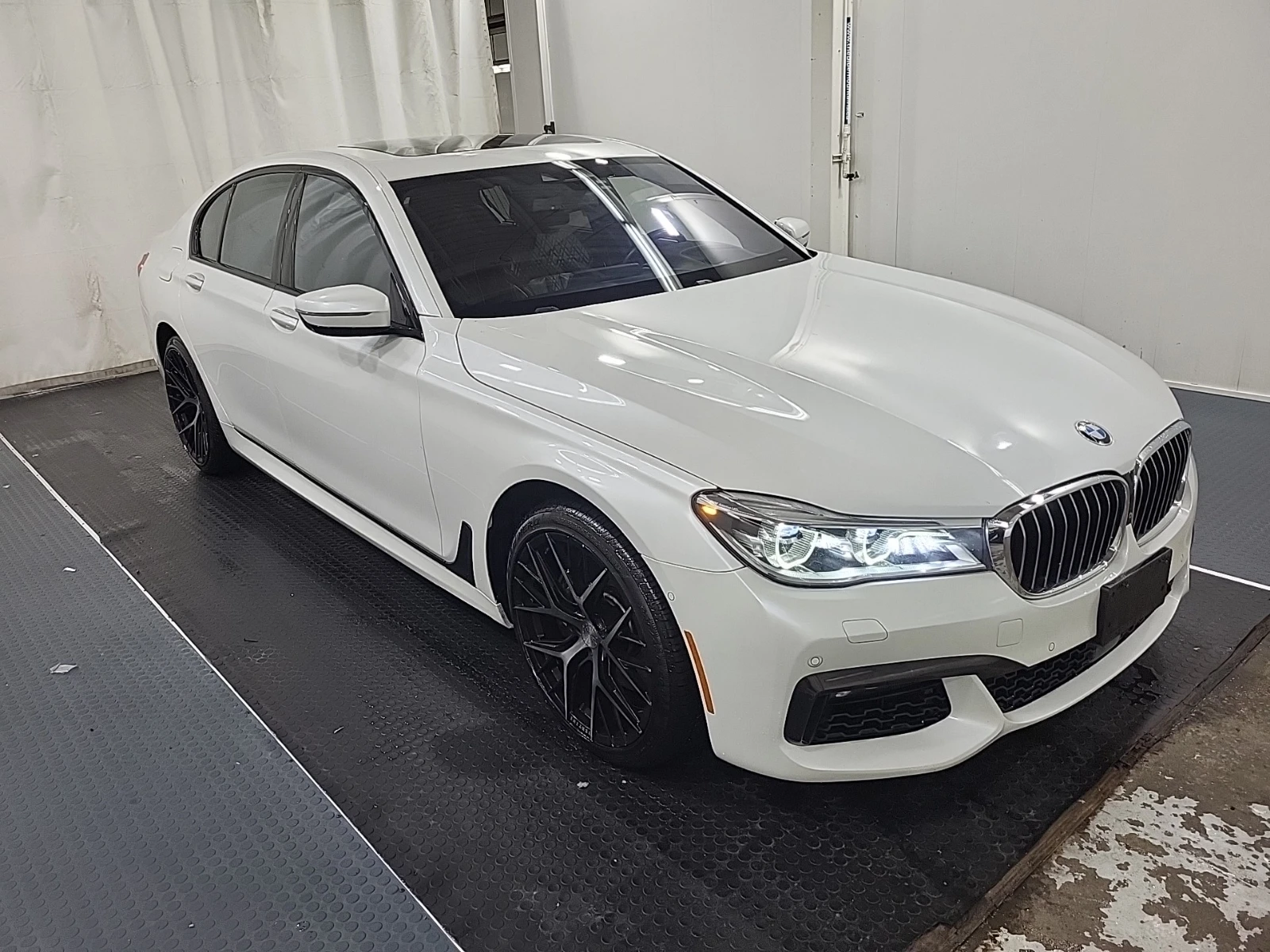 BMW 750 i Xdrive | Mobile.bg � ����������� 17