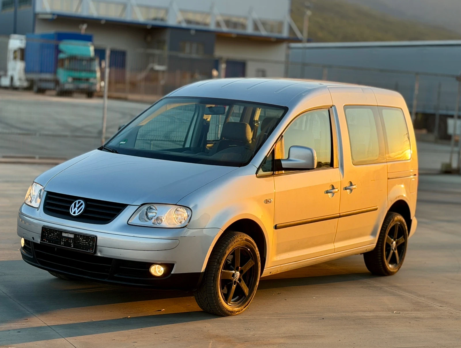 VW Caddy Family 1.9 TDI 105 ���� 220 ��� ��  | Mobile.bg � ����������� 1