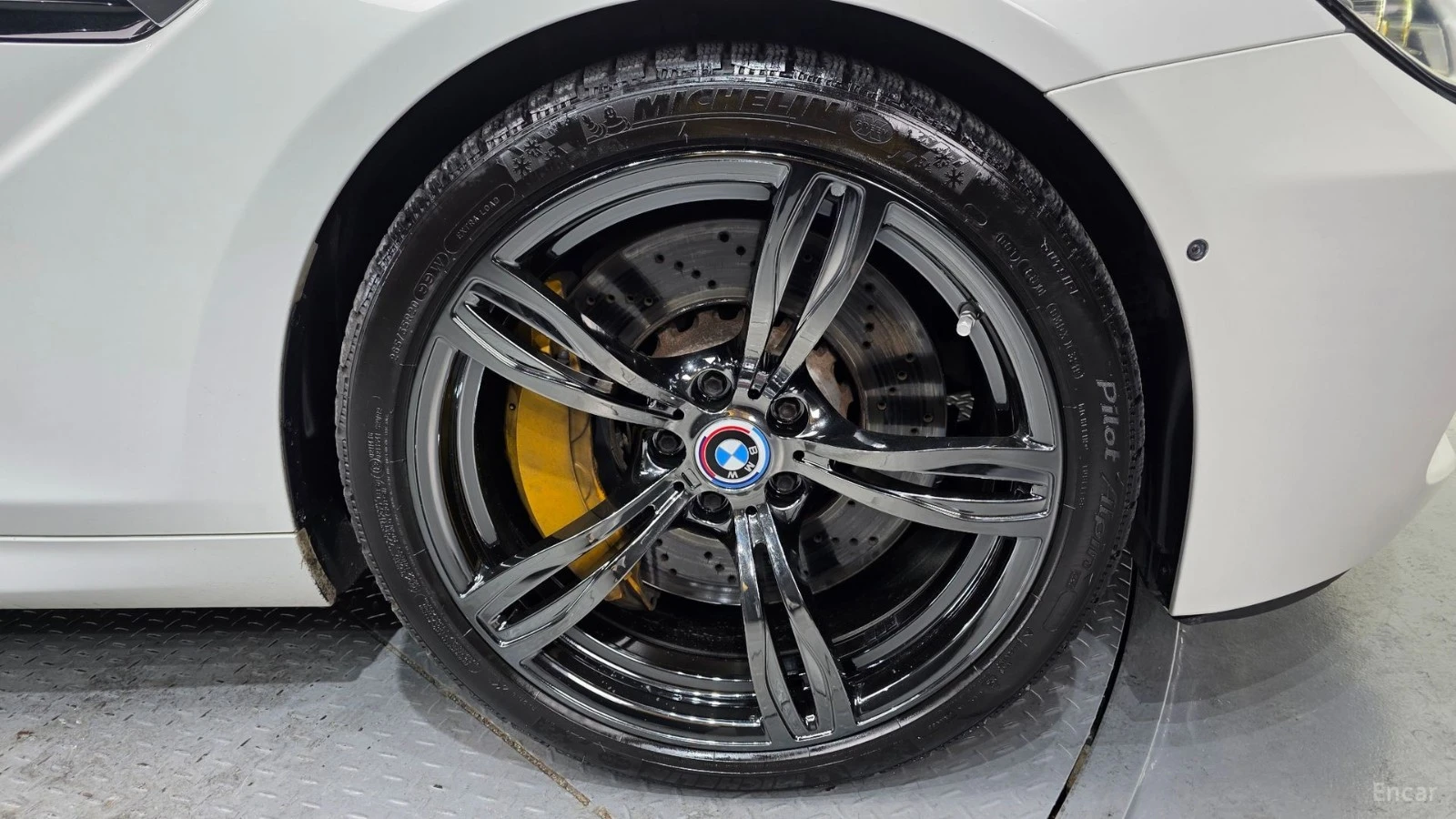 BMW M6 B&O CARBON PACK ���������� ���� �� �������� | Mobile.bg � ����������� 16