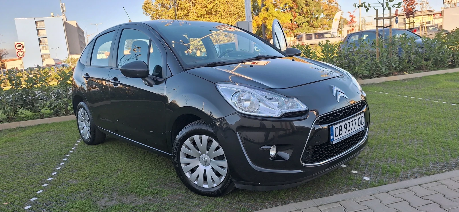 Citroen C3, снимка 4 - Автомобили и джипове - 56627723