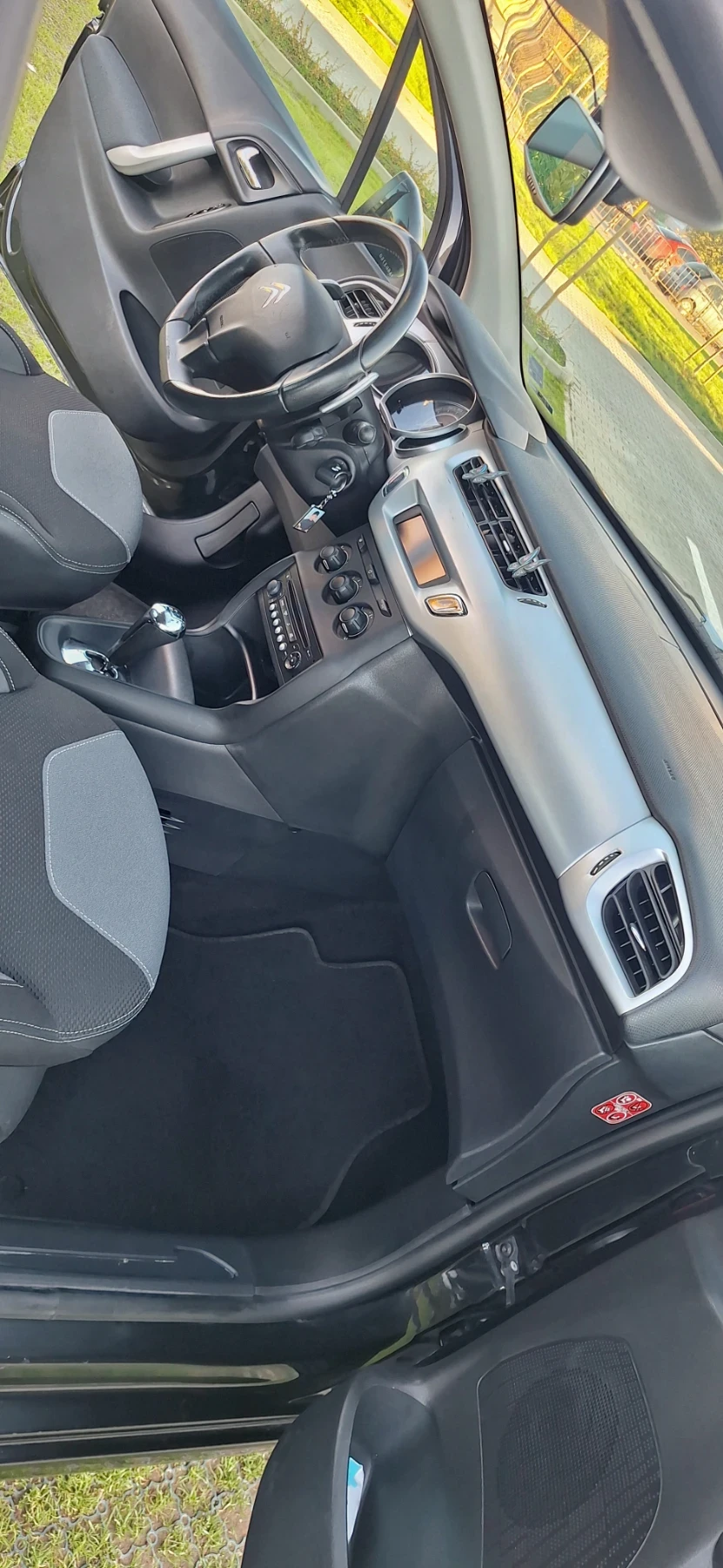 Citroen C3, снимка 9 - Автомобили и джипове - 56627723