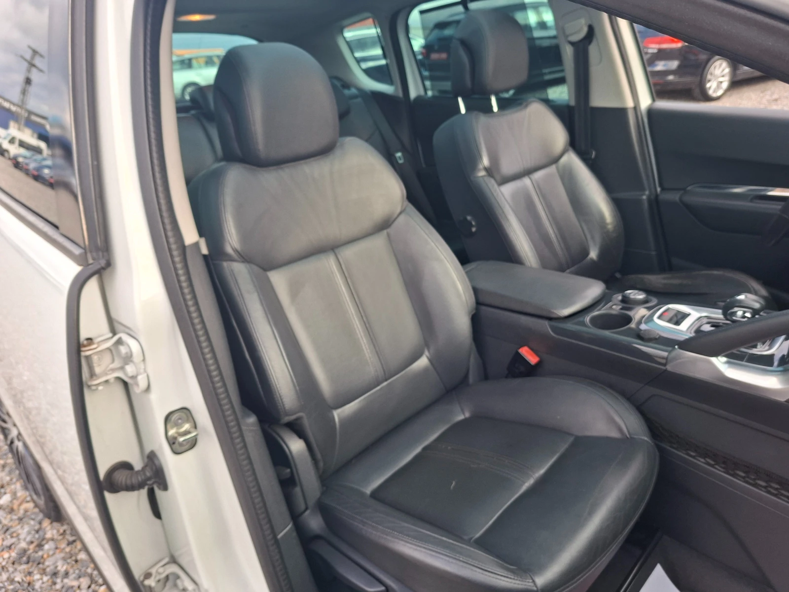 Peugeot 3008 2.0HDI* HYBRID* F1* HEAD UP* 36�. � 169EUR. | Mobile.bg � ����������� 14