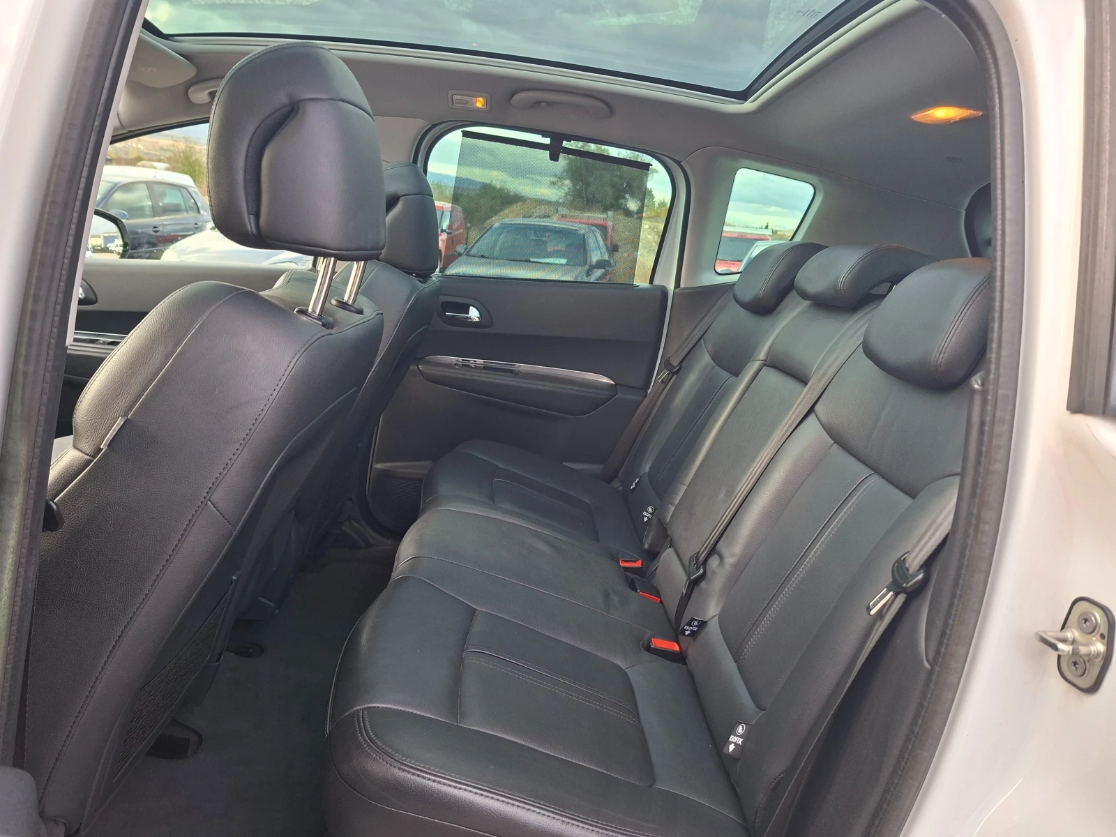 Peugeot 3008 2.0HDI* HYBRID* F1* HEAD UP* 36�. � 169EUR. | Mobile.bg � ����������� 10
