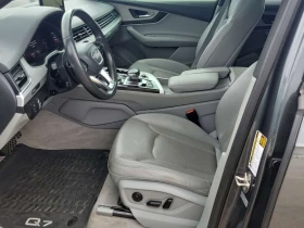 Audi Q7  55 Tfsi Quattro Progressiv/CARFAX/ФИНАНСИРАНЕ, снимка 6