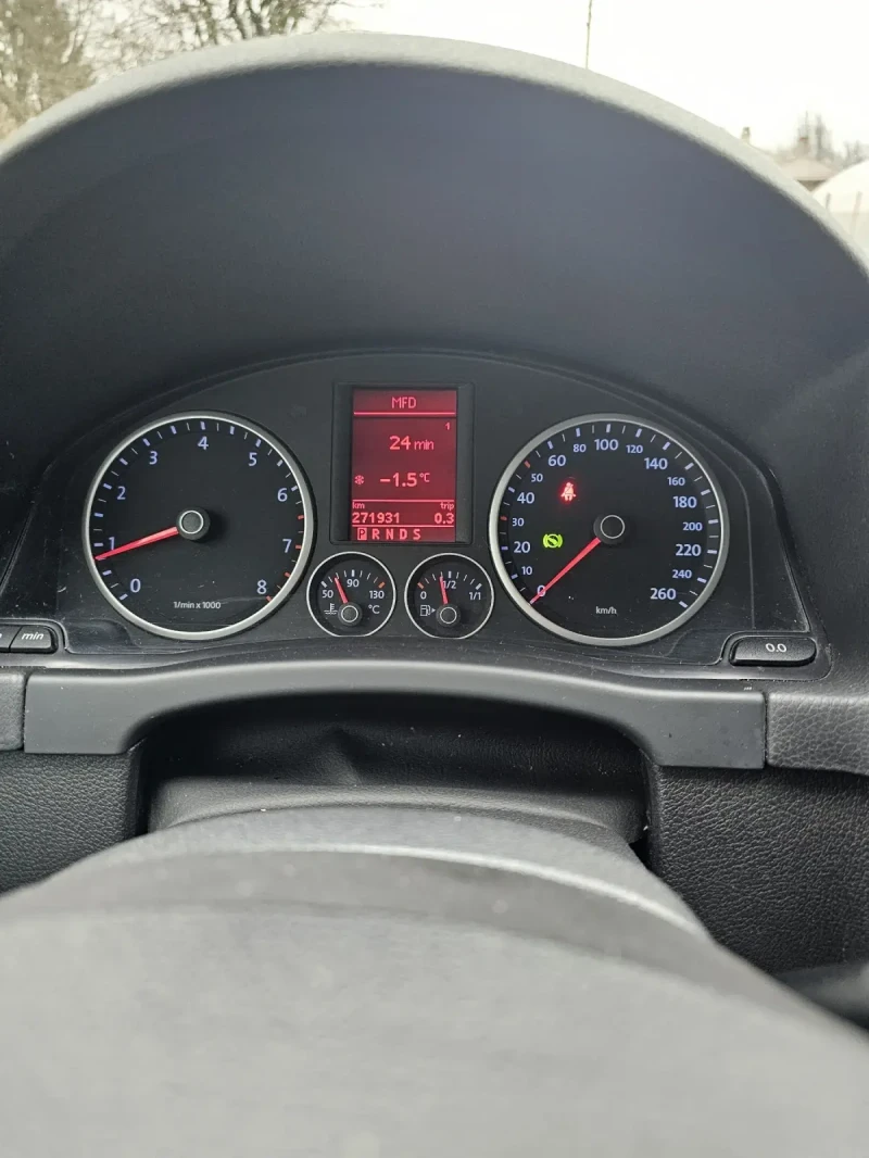 VW Tiguan R, снимка 10 - Автомобили и джипове - 53032442