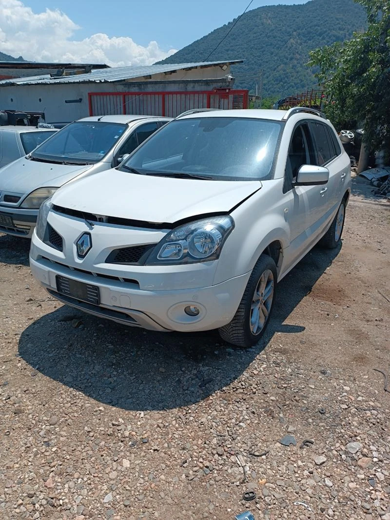 Renault Koleos 2.0 тди  4х4, снимка 1 - Автомобили и джипове - 46717197