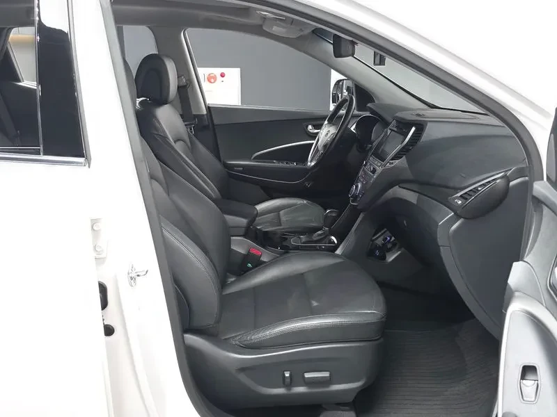Hyundai Santa fe 2.0 2WD PREMIUM, снимка 11 - Автомобили и джипове - 56160901