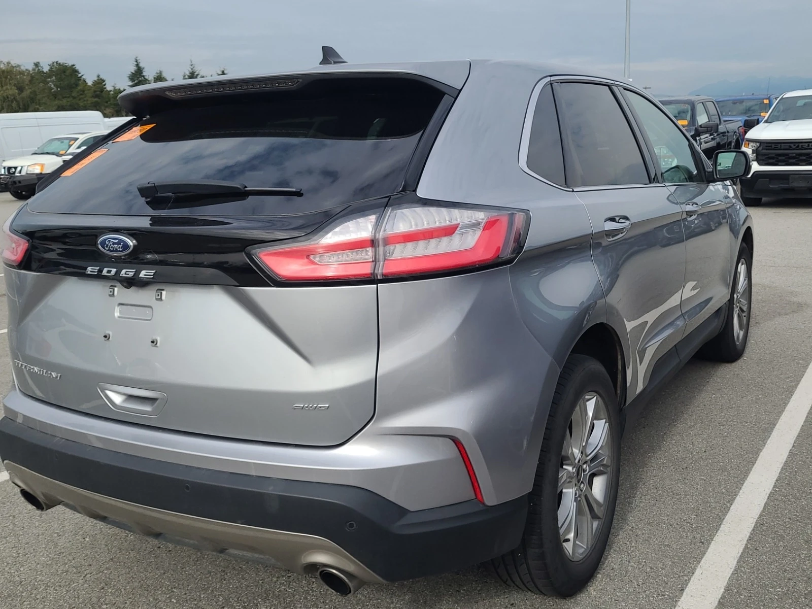 Ford Edge TITANIUM * * CARFAX * * АВТО КРЕДИТ * *  - изображение 3