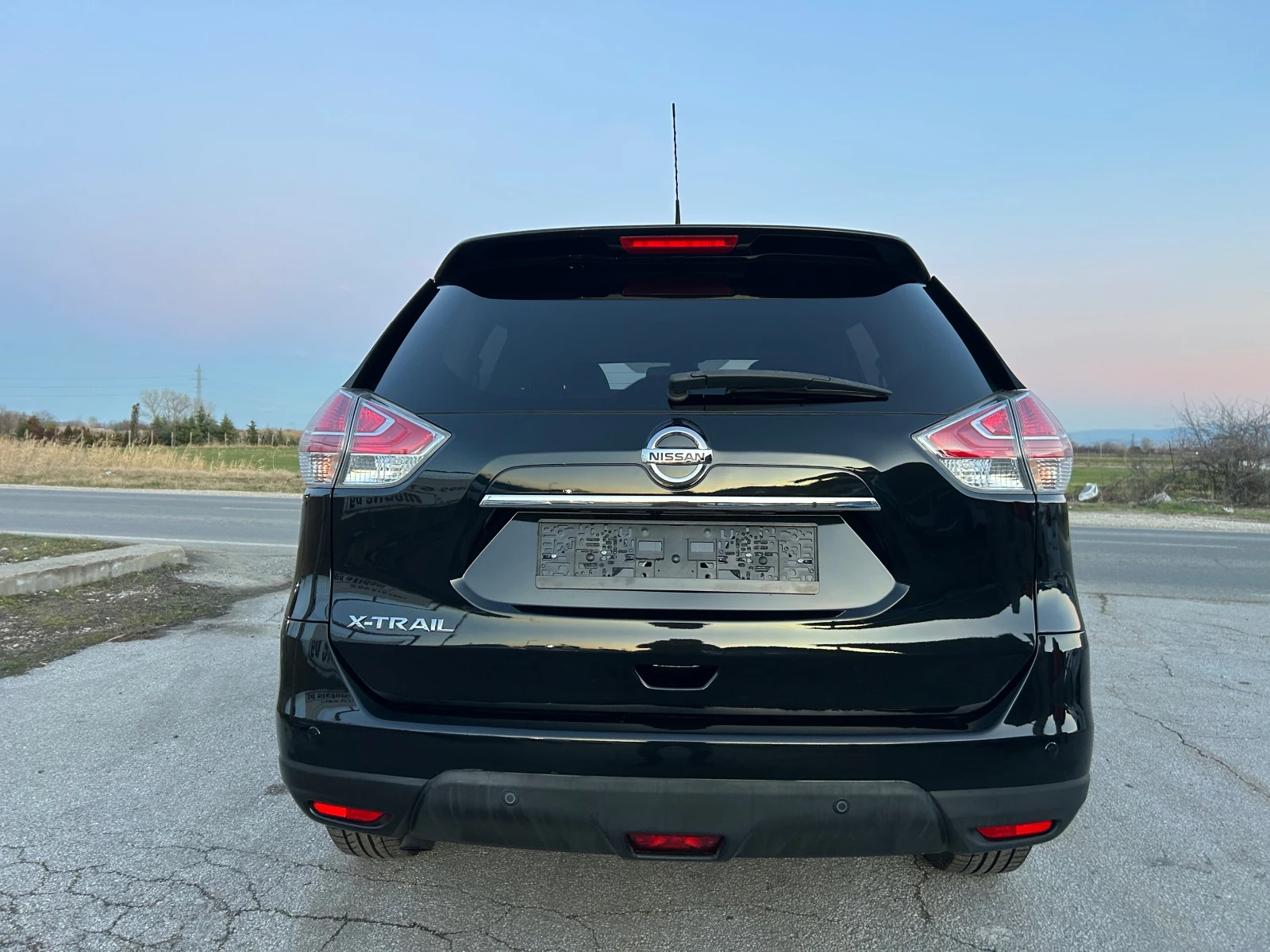 Nissan X-trail 1.6 DCI TEKNA 3D ������ | Mobile.bg � ����������� 8