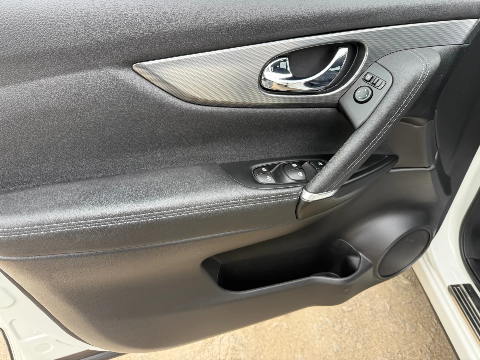 Nissan Qashqai 1.3i Tekna 92000km | Mobile.bg � ����������� 15