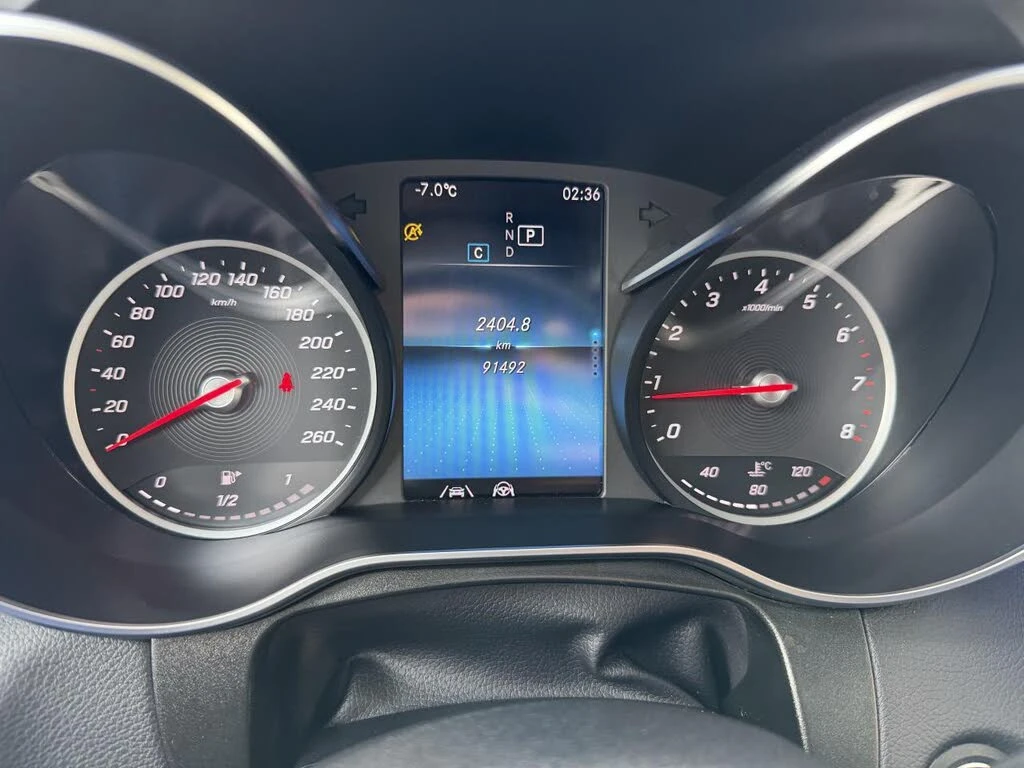 Mercedes-Benz GLC 300 4MATIC* АвтоКредит* (ЦЕНА ДО БГ), снимка 11 - Автомобили и джипове - 53784487