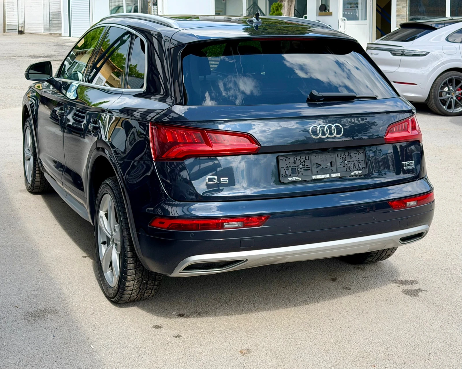 Audi Q5 2.0TFSI Technik Quattro Digital, снимка 7 - Автомобили и джипове - 54769754