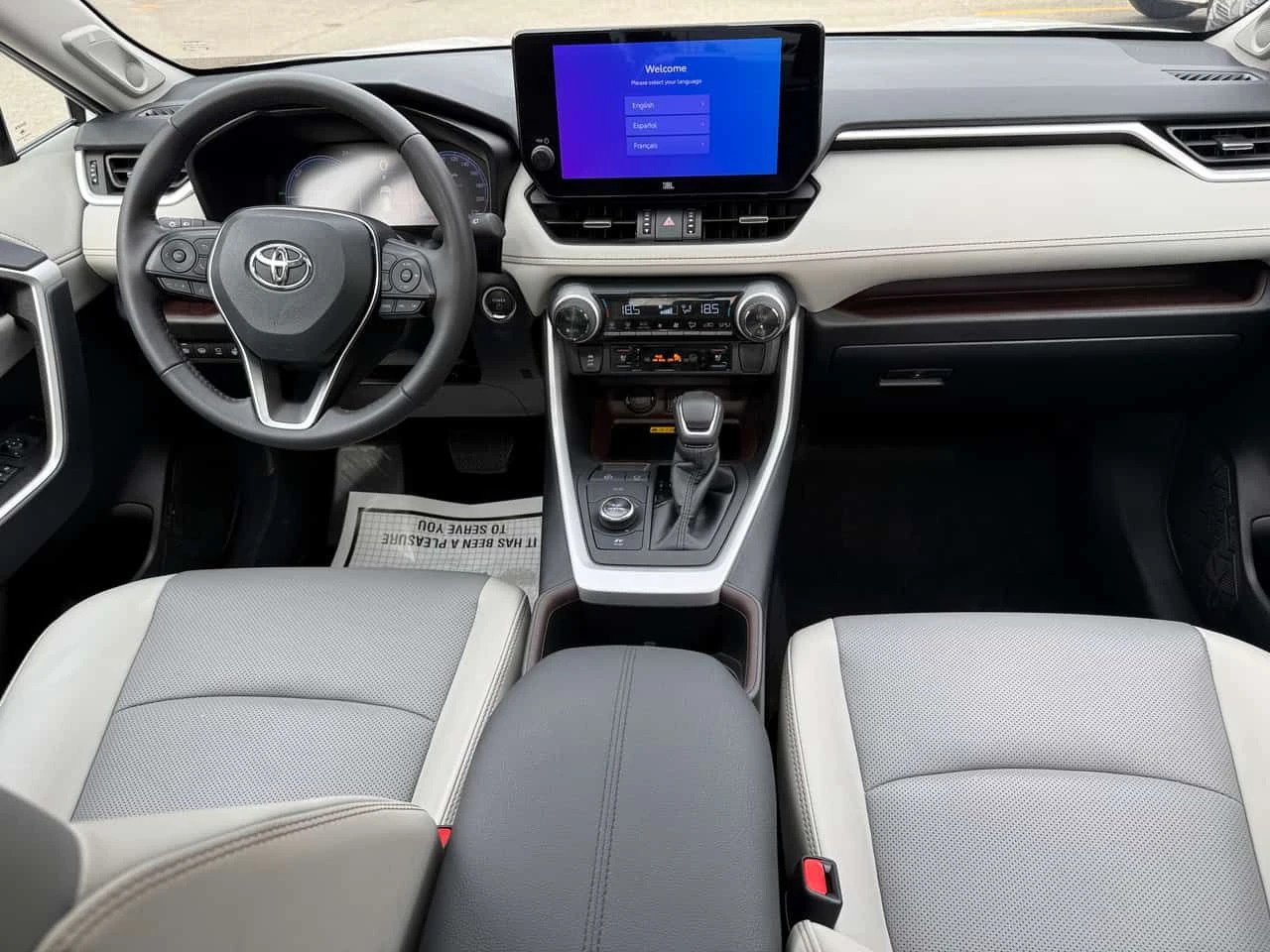 Toyota Rav4 * Hybrid Limited * CARFAX * БЕЗ ПЪРВОНАЧАЛНА ВНОСК, снимка 8 - Автомобили и джипове - 54859841