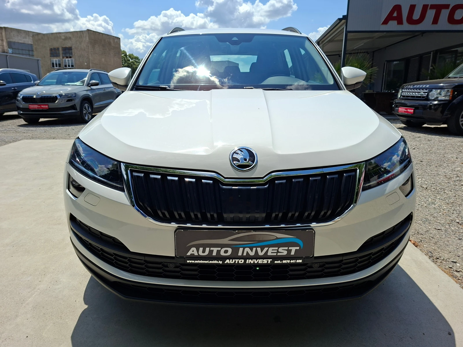 Skoda Karoq DISTR./LED/NAVI/KAMERA, снимка 2 - Автомобили и джипове - 55174762