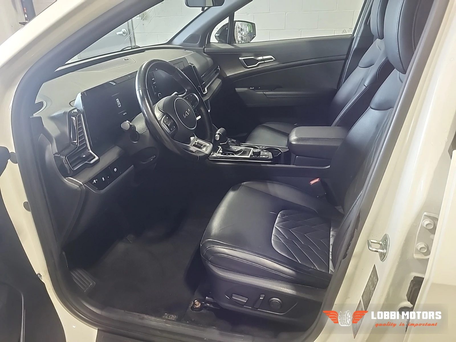 Kia Sportage, снимка 3 - Автомобили и джипове - 56018468