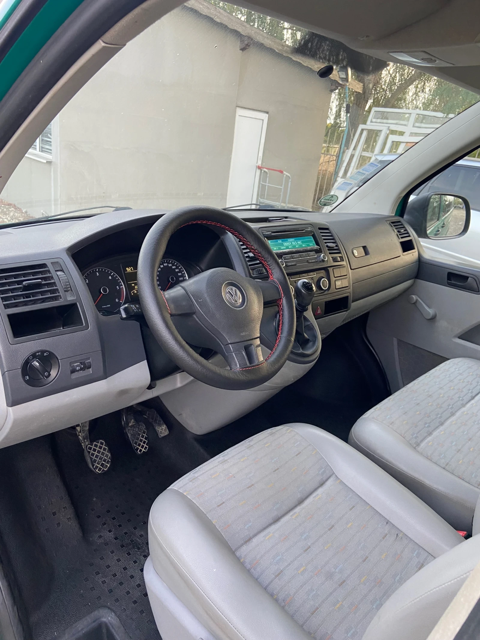 VW Transporter 2.0d Товаропътнически - изображение 8
