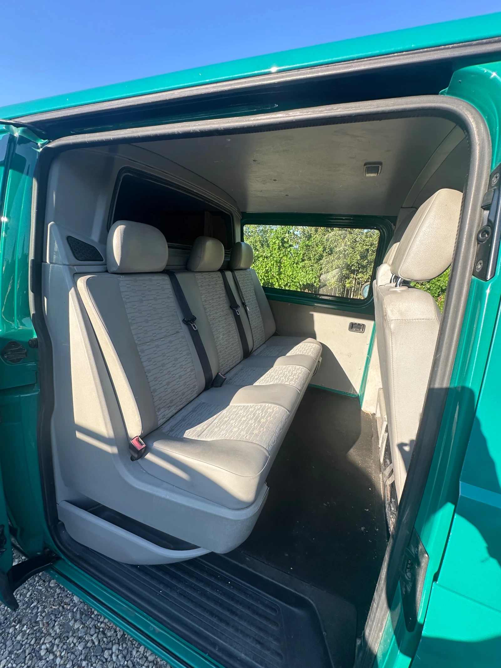 VW Transporter 2.0d Товаропътнически - изображение 7