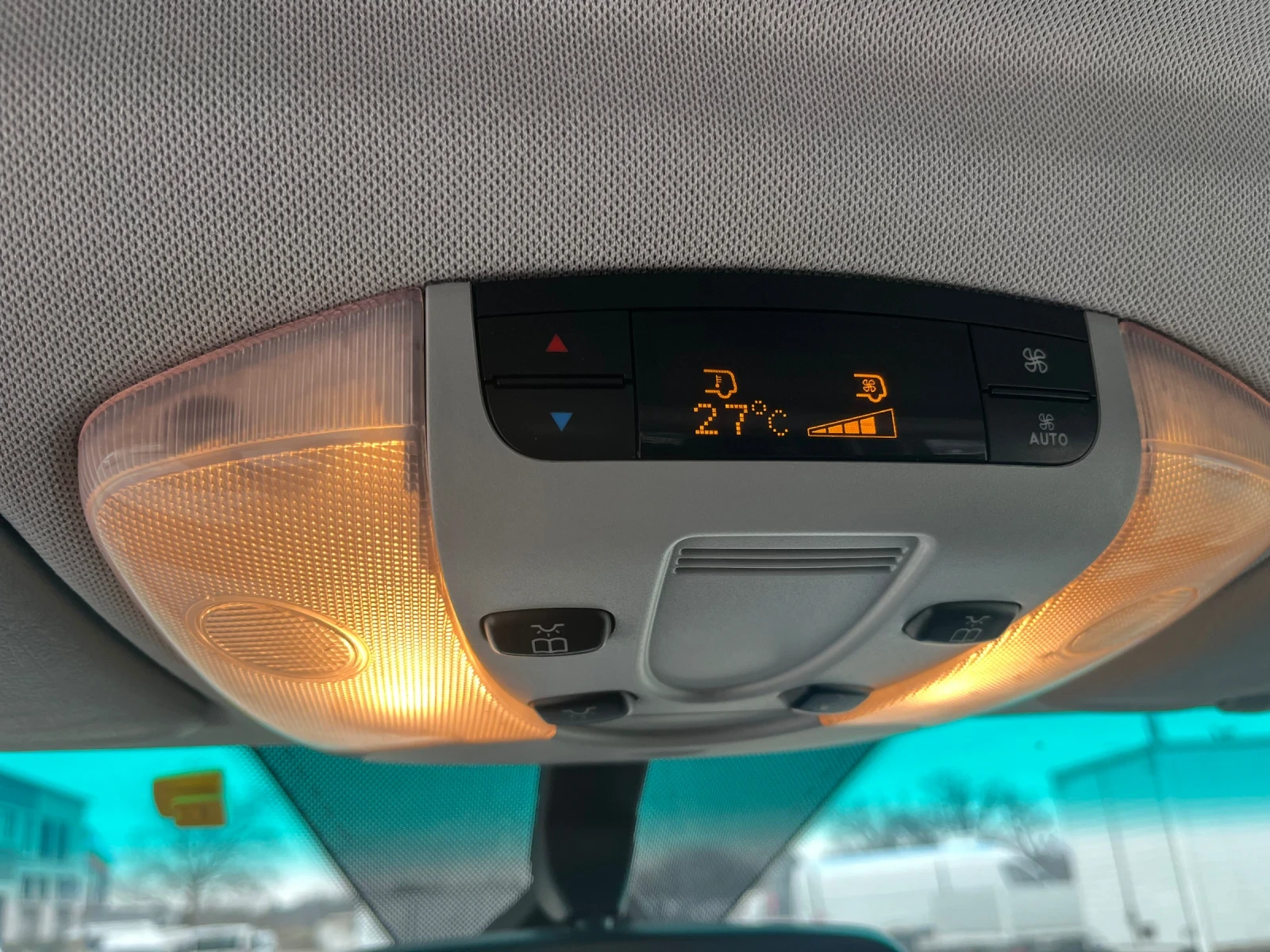 Mercedes-Benz Viano 8 места-АВТОМАТ-EXTRALONG-ЕЛ.ВРАТИ-2xКЛИМА-УНИКАТ - изображение 9