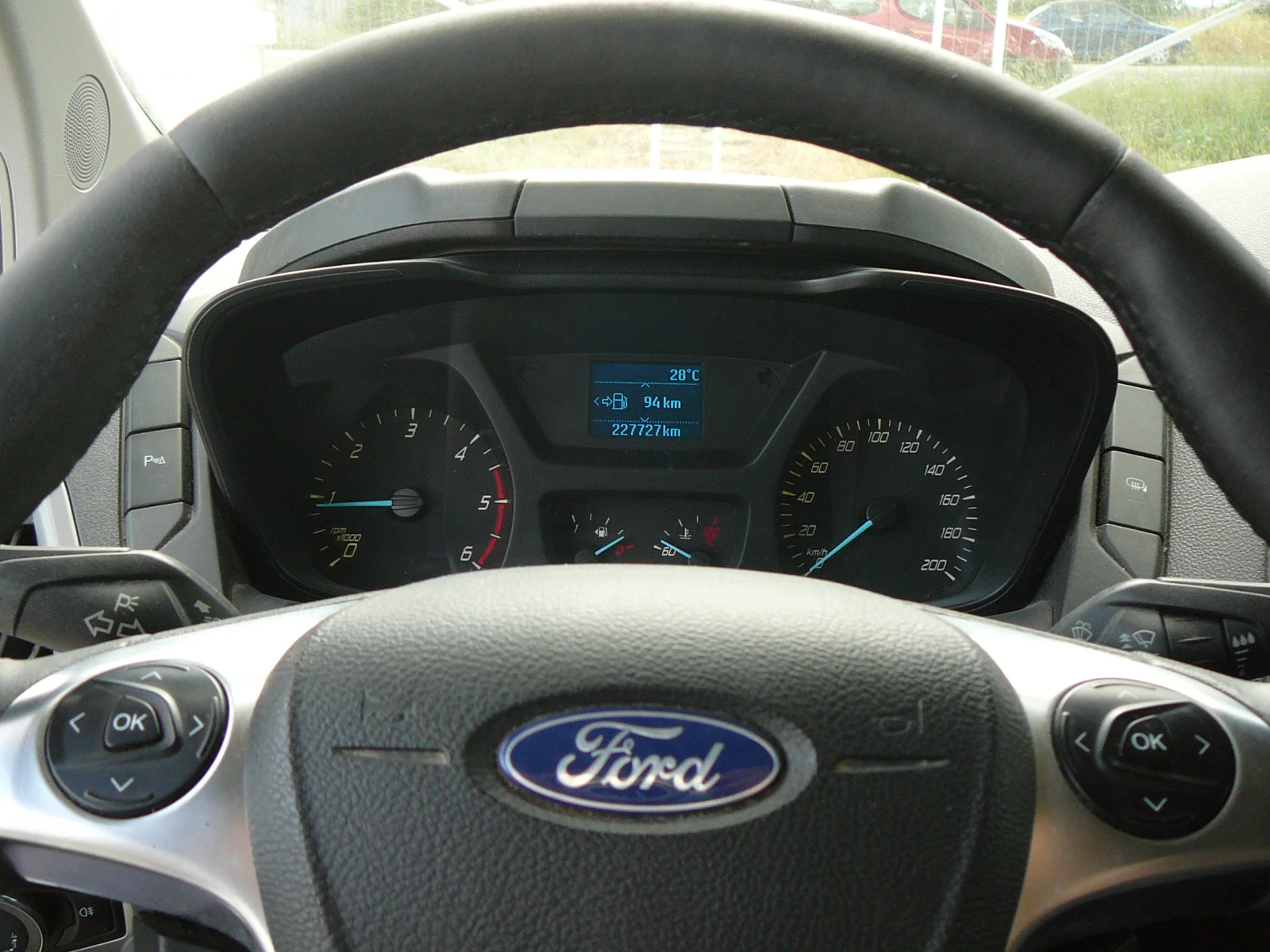 Ford Transit Custom 2.2tdci L2 H2, снимка 8 - Бусове и автобуси - 54918727