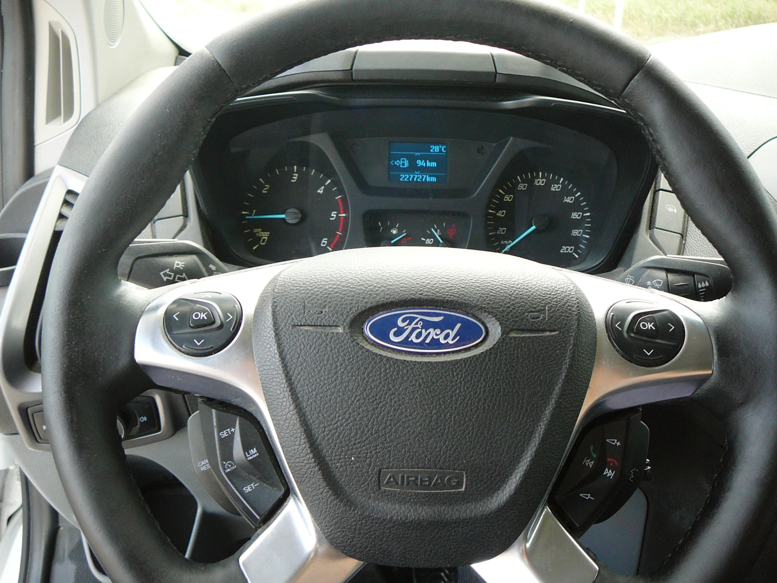 Ford Transit Custom 2.2tdci L2 H2, снимка 9 - Бусове и автобуси - 54918727